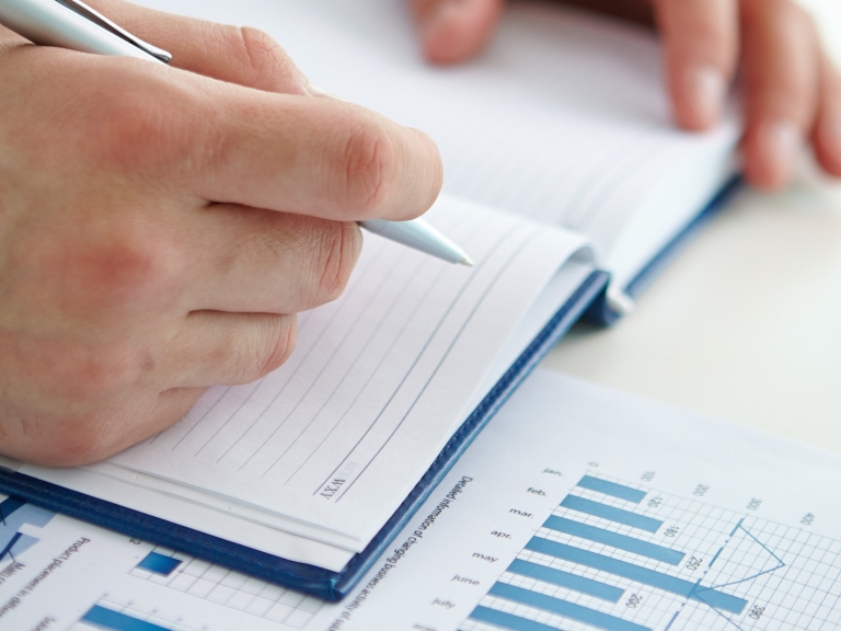 Ustanavljanje podjetja: Pomembni dokumenti in koraki - s-kont.com